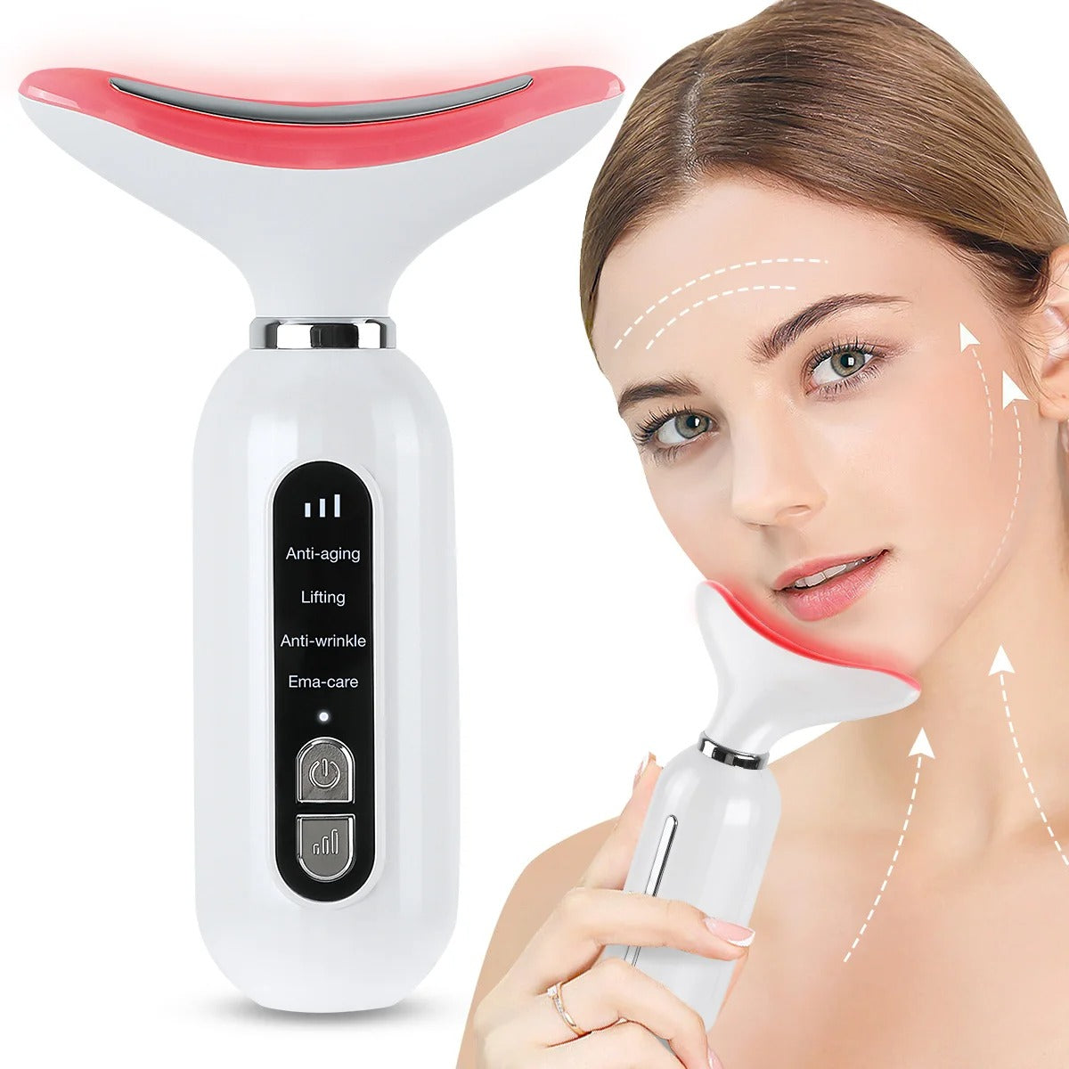 Mujer usando masajeador facial antiedad LED con luz roja en cuello para lifting y antiarrugas